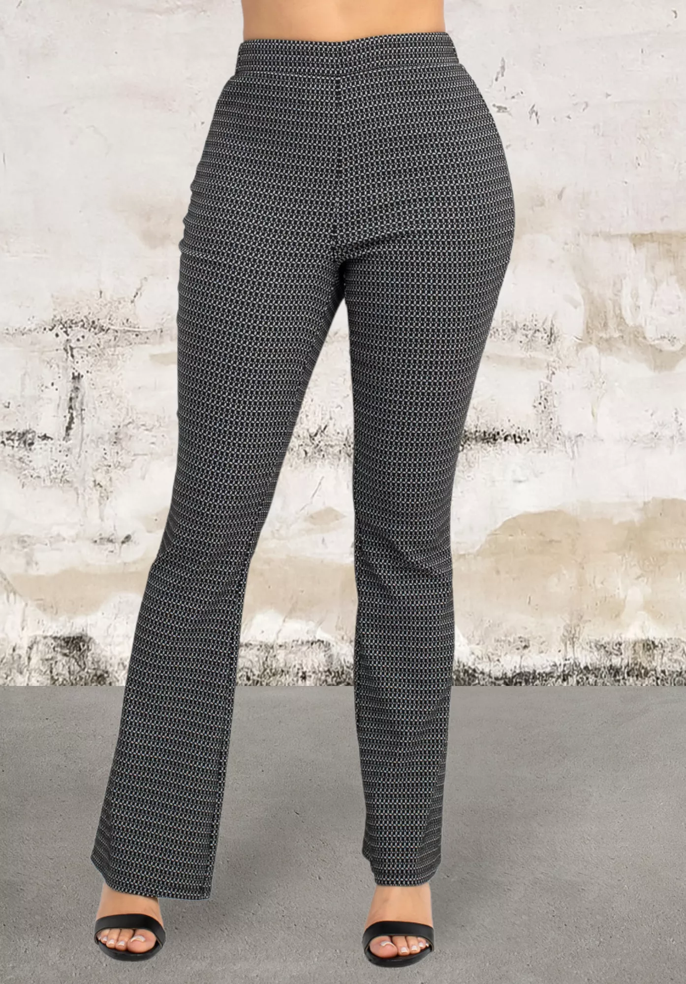 Fitted Flare Leg Plaid Pants